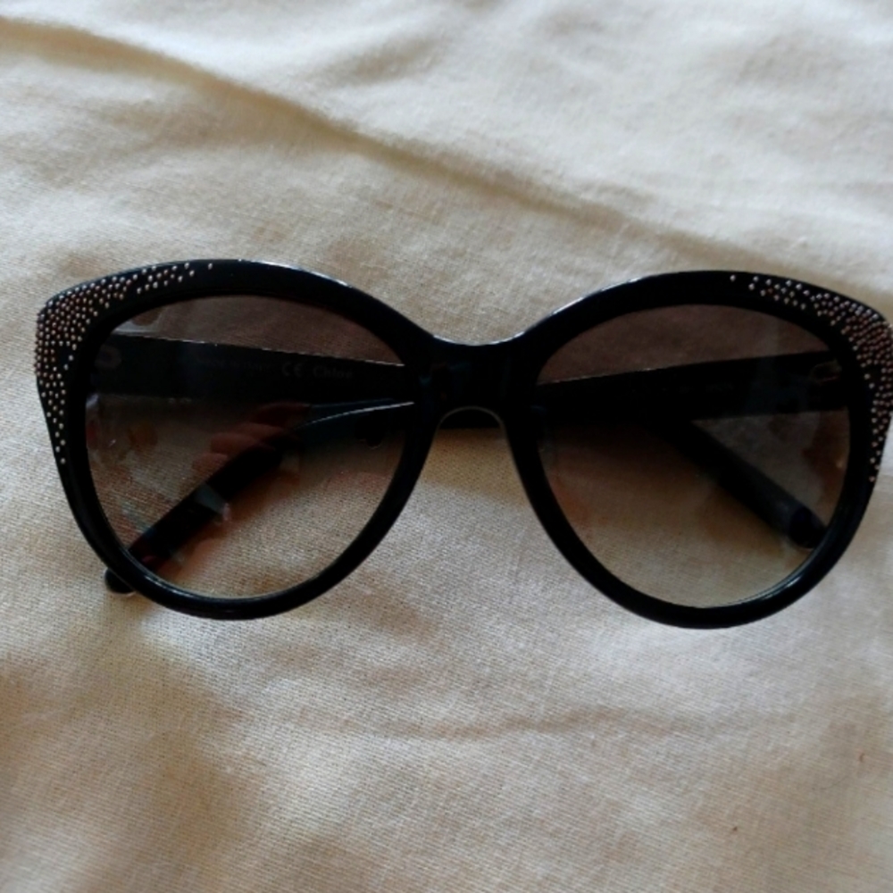 Chloe cateye shape black with rhinestones oversized sunglasses